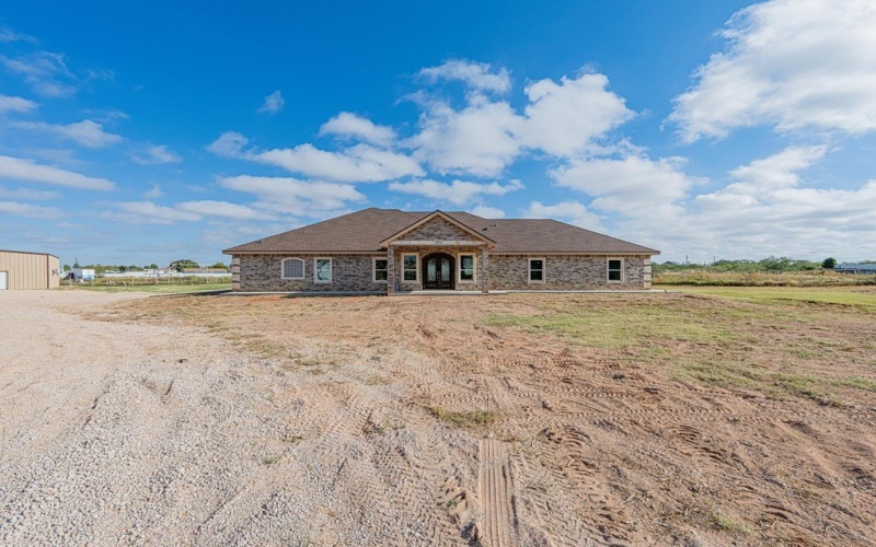 519 E County Rd 138, Midland, TX 79706, 4 Bedrooms Bedrooms, ,2 BathroomsBathrooms,Residential,For Sale,519 E County Rd 138,0,163781