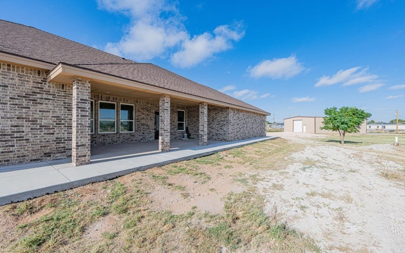 519 E County Rd 138, Midland, TX 79706, 4 Bedrooms Bedrooms, ,2 BathroomsBathrooms,Residential,For Sale,519 E County Rd 138,0,163781