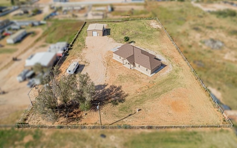 519 E County Rd 138, Midland, TX 79706, 4 Bedrooms Bedrooms, ,2 BathroomsBathrooms,Residential,For Sale,519 E County Rd 138,0,163781