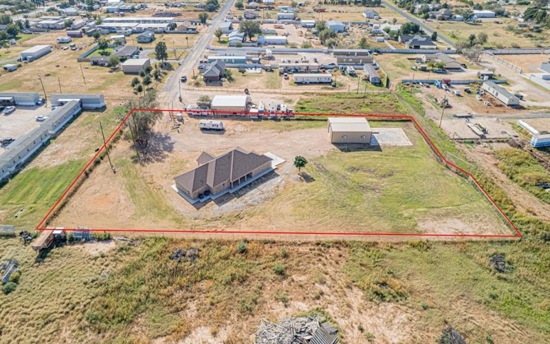 519 E County Rd 138, Midland, TX 79706, 4 Bedrooms Bedrooms, ,2 BathroomsBathrooms,Residential,For Sale,519 E County Rd 138,0,163781