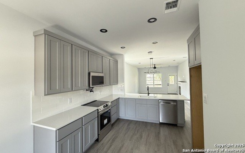 124 LOOKOUT CT, Spring Branch, TX 78070, 3 Habitaciones Habitaciones , ,2 BañosBaños,Residential,En Venta,124 LOOKOUT CT,0,1916168