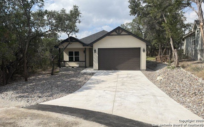 124 LOOKOUT CT, Spring Branch, TX 78070, 3 Habitaciones Habitaciones , ,2 BañosBaños,Residential,En Venta,124 LOOKOUT CT,0,1916168