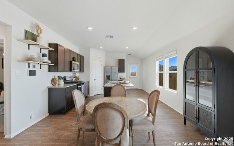 150 Legendary Trail, Floresville, TX 78114, 3 Habitaciones Habitaciones , ,2 BañosBaños,Residential,En Venta,150 Legendary Trail,0,1916249