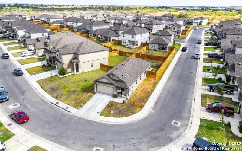 150 Legendary Trail, Floresville, TX 78114, 3 Habitaciones Habitaciones , ,2 BañosBaños,Residential,En Venta,150 Legendary Trail,0,1916249