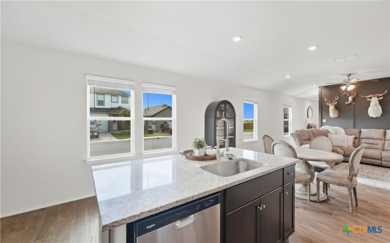 150 Legendary Trail Loop, Floresville, TX 78114, 3 Habitaciones Habitaciones , ,2 BañosBaños,Residential,En Venta,150 Legendary Trail Loop,0,595419