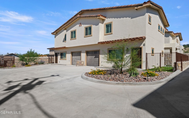 6305 Palo Verde Place unit: D #D, El Paso, TX 79912, 3 Bedrooms Bedrooms, ,2 BathroomsBathrooms,Residential,For Sale,6305 Palo Verde Place unit: D,0,932231