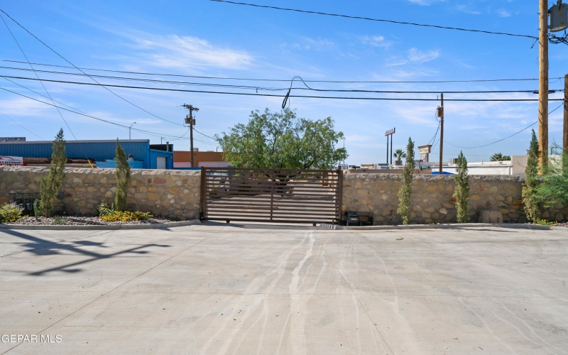 6305 Palo Verde Place unit: D #D, El Paso, TX 79912, 3 Bedrooms Bedrooms, ,2 BathroomsBathrooms,Residential,For Sale,6305 Palo Verde Place unit: D,0,932231
