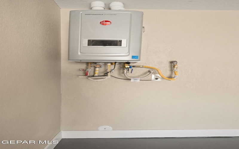 6305 Palo Verde Place unit: D #D, El Paso, TX 79912, 3 Bedrooms Bedrooms, ,2 BathroomsBathrooms,Residential,For Sale,6305 Palo Verde Place unit: D,0,932231