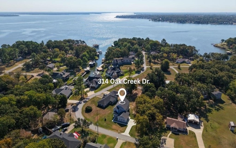 314 Oak Creek Dr, Tool, TX 75143, 4 Habitaciones Habitaciones , ,2 BañosBaños,Residential,En Venta,314 Oak Creek Dr,0,109833