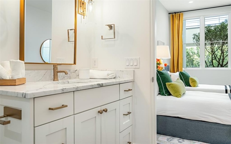 350 N O Connor Ridge Boulevard #14, Irving, TX 75038, 4 Habitaciones Habitaciones , ,3 BañosBaños,Residential,En Venta,350 N O Connor Ridge Boulevard,0,20969919