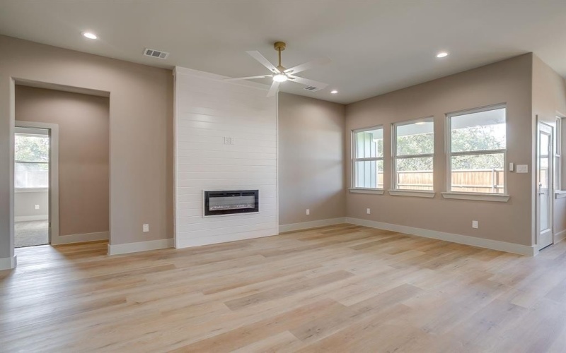 900 Cope Street, Mansfield, TX 76065, 4 Habitaciones Habitaciones , ,2 BañosBaños,Residential,En Venta,900 Cope Street,0,21012274