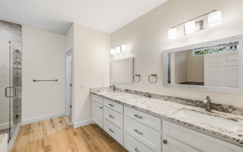 431 Oakhill Drive, Denton, TX 76201, 3 Habitaciones Habitaciones , ,2 BañosBaños,Residential,En Venta,431 Oakhill Drive,0,21033971