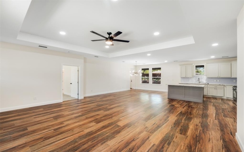 431 Oakhill Drive, Denton, TX 76201, 3 Habitaciones Habitaciones , ,2 BañosBaños,Residential,En Venta,431 Oakhill Drive,0,21033971