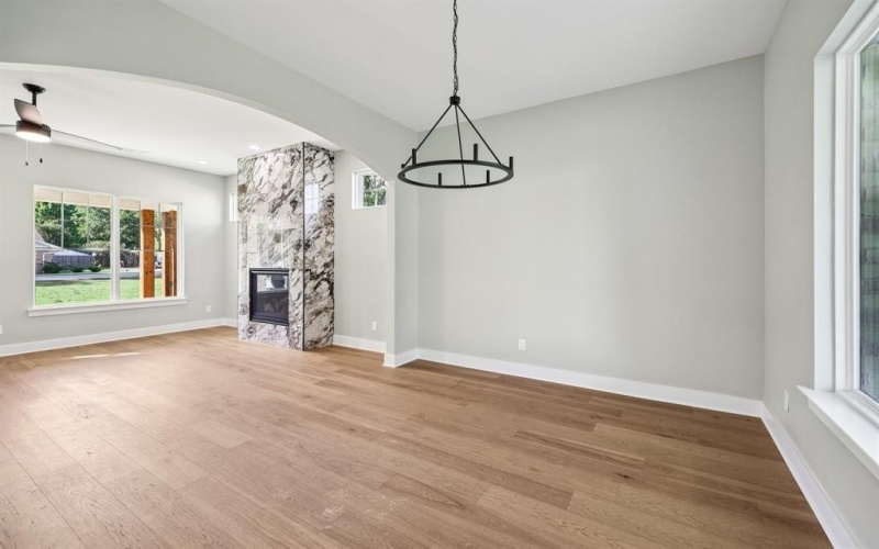 2622 Evinrude Drive, Grapevine, TX 76051, 4 Bedrooms Bedrooms, ,2 BathroomsBathrooms,Residential,For Sale,2622 Evinrude Drive,0,21073137