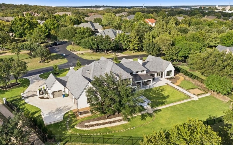 1847 Broken Bend Drive, Westlake, TX 76262, 5 Bedrooms Bedrooms, ,7 BathroomsBathrooms,Residential,For Sale,1847 Broken Bend Drive,0,21079219
