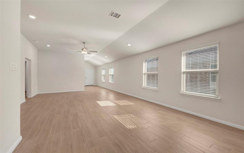 7513 Fenton Parkway, Pilot Point, TX 76258, 3 Habitaciones Habitaciones , ,2 BañosBaños,Residential,En Venta,7513 Fenton Parkway,0,21084657