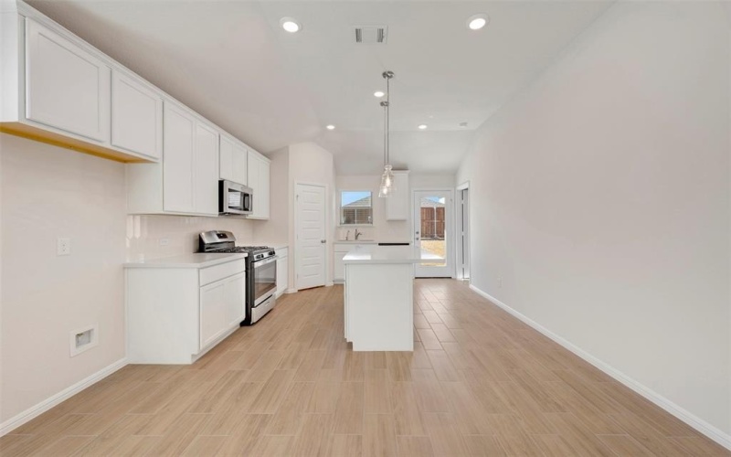 7513 Fenton Parkway, Pilot Point, TX 76258, 3 Habitaciones Habitaciones , ,2 BañosBaños,Residential,En Venta,7513 Fenton Parkway,0,21084657