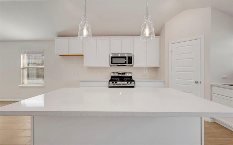 7513 Fenton Parkway, Pilot Point, TX 76258, 3 Habitaciones Habitaciones , ,2 BañosBaños,Residential,En Venta,7513 Fenton Parkway,0,21084657