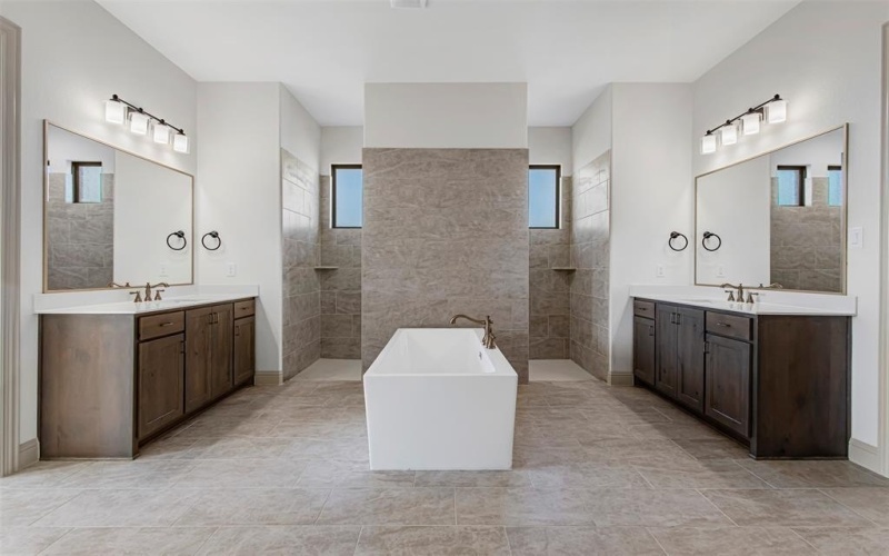 117 Lila Lake Drive, Waxahachie, TX 75165, 4 Habitaciones Habitaciones , ,3 BañosBaños,Residential,En Venta,117 Lila Lake Drive,0,21086837