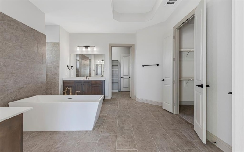 117 Lila Lake Drive, Waxahachie, TX 75165, 4 Habitaciones Habitaciones , ,3 BañosBaños,Residential,En Venta,117 Lila Lake Drive,0,21086837