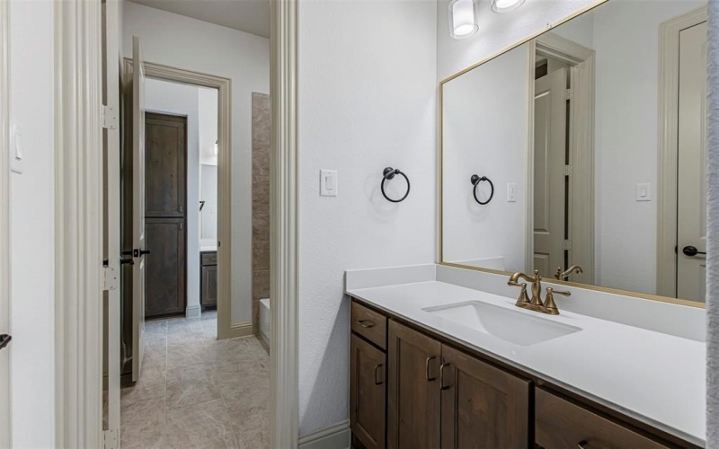 117 Lila Lake Drive, Waxahachie, TX 75165, 4 Habitaciones Habitaciones , ,3 BañosBaños,Residential,En Venta,117 Lila Lake Drive,0,21086837