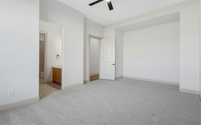 117 Lila Lake Drive, Waxahachie, TX 75165, 4 Habitaciones Habitaciones , ,3 BañosBaños,Residential,En Venta,117 Lila Lake Drive,0,21086837