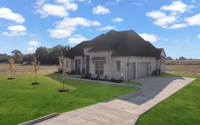 117 Lila Lake Drive, Waxahachie, TX 75165, 4 Habitaciones Habitaciones , ,3 BañosBaños,Residential,En Venta,117 Lila Lake Drive,0,21086837