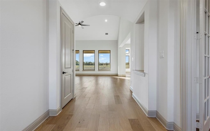117 Lila Lake Drive, Waxahachie, TX 75165, 4 Habitaciones Habitaciones , ,3 BañosBaños,Residential,En Venta,117 Lila Lake Drive,0,21086837