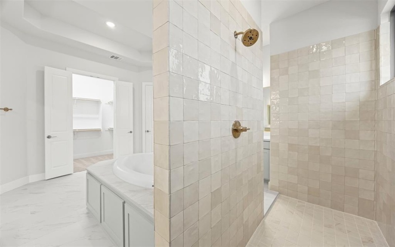 121 Aiden Drive, Waxahachie, TX 75165, 4 Habitaciones Habitaciones , ,3 BañosBaños,Residential,En Venta,121 Aiden Drive,0,21086977