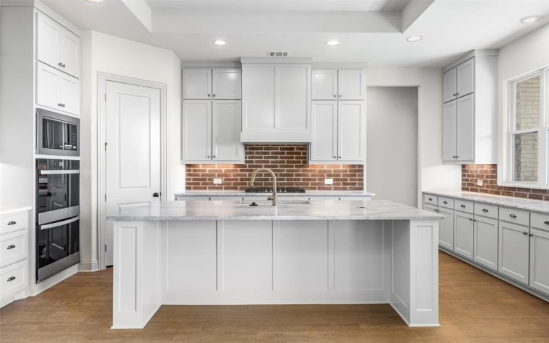 2141 Tutt Trail, Waxahachie, TX 75167, 4 Habitaciones Habitaciones , ,3 BañosBaños,Residential,En Venta,2141 Tutt Trail,0,21086987