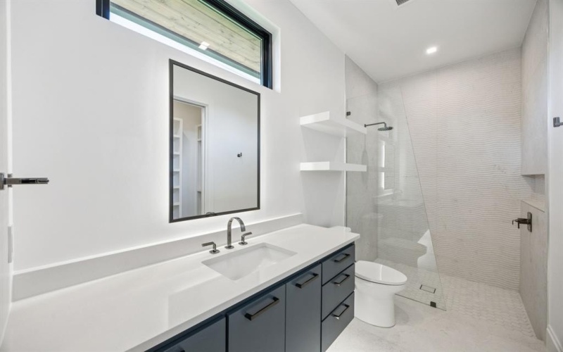 600 Pemberton Drive, Southlake, TX 76092, 4 Bedrooms Bedrooms, ,5 BathroomsBathrooms,Residential,For Sale,600 Pemberton Drive,0,21087238