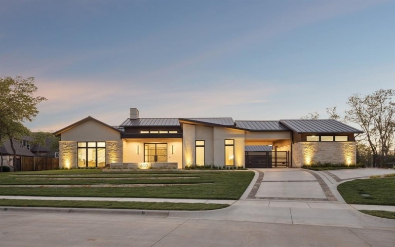 600 Pemberton Drive, Southlake, TX 76092, 4 Bedrooms Bedrooms, ,5 BathroomsBathrooms,Residential,For Sale,600 Pemberton Drive,0,21087238