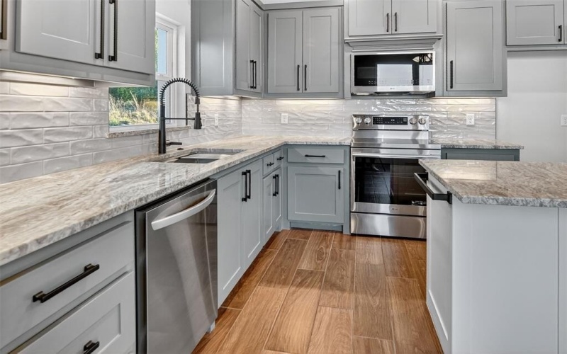 1613 Franklin Street, Weatherford, TX 76086, 3 Habitaciones Habitaciones , ,2 BañosBaños,Residential,En Venta,1613 Franklin Street,0,21088588