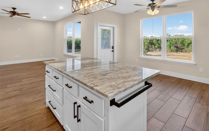 1613 Franklin Street, Weatherford, TX 76086, 3 Habitaciones Habitaciones , ,2 BañosBaños,Residential,En Venta,1613 Franklin Street,0,21088588