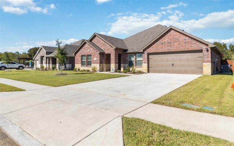 103 Mapleoak Drive, Caddo Mills, TX 75135, 4 Habitaciones Habitaciones , ,2 BañosBaños,Residential,En Venta,103 Mapleoak Drive,0,21088789