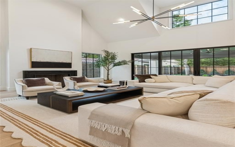 4901 W Hanover Avenue, Dallas, TX 75209, 5 Habitaciones Habitaciones , ,6 BañosBaños,Residential,En Venta,4901 W Hanover Avenue,0,21088928