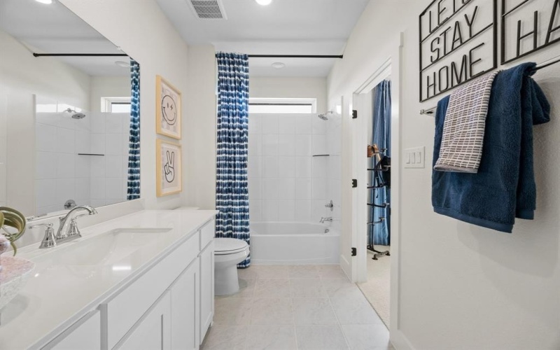 1404 Hidden Cove Drive, Lakewood Village, TX 75068, 5 Habitaciones Habitaciones , ,6 BañosBaños,Residential,En Venta,1404 Hidden Cove Drive,0,21089371