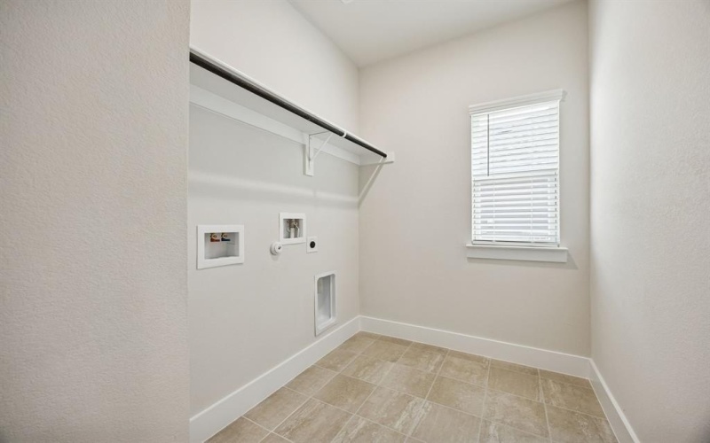 812 Tesslynn Avenue, Godley, TX 76044, 4 Bedrooms Bedrooms, ,3 BathroomsBathrooms,Residential,For Sale,812 Tesslynn Avenue,0,21089416