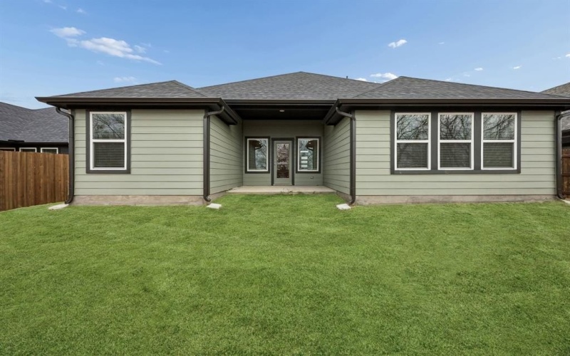 812 Tesslynn Avenue, Godley, TX 76044, 4 Bedrooms Bedrooms, ,3 BathroomsBathrooms,Residential,For Sale,812 Tesslynn Avenue,0,21089416