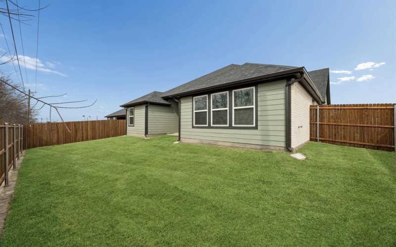 812 Tesslynn Avenue, Godley, TX 76044, 4 Bedrooms Bedrooms, ,3 BathroomsBathrooms,Residential,For Sale,812 Tesslynn Avenue,0,21089416