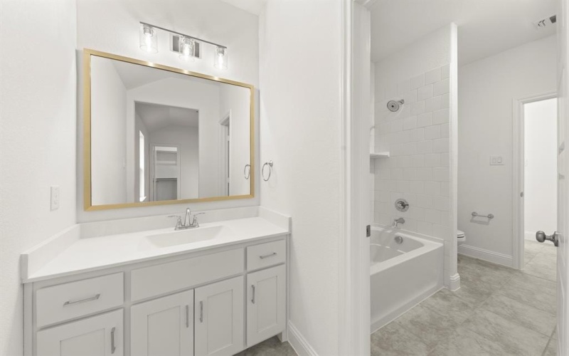 403 Heritage Hill Drive, Forney, TX 75126, 4 Bedrooms Bedrooms, ,3 BathroomsBathrooms,Residential,For Sale,403 Heritage Hill Drive,0,21089838