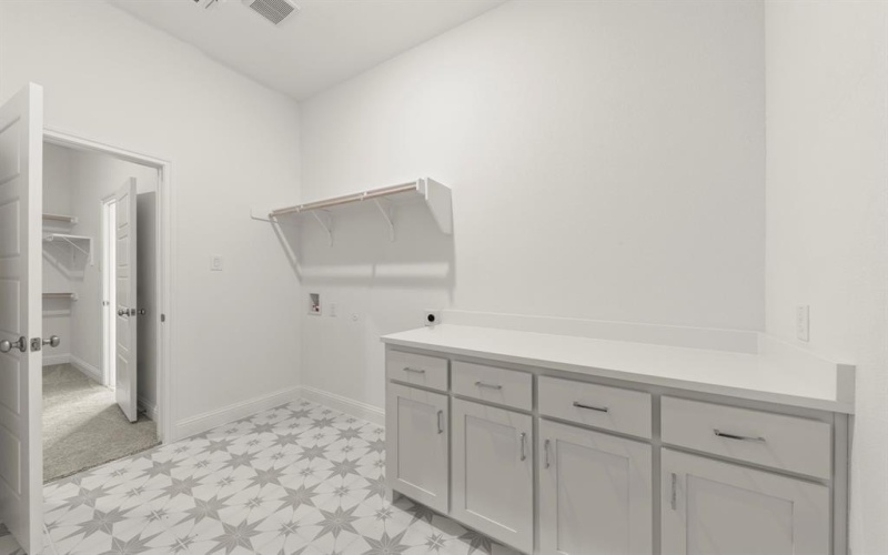 403 Heritage Hill Drive, Forney, TX 75126, 4 Bedrooms Bedrooms, ,3 BathroomsBathrooms,Residential,For Sale,403 Heritage Hill Drive,0,21089838