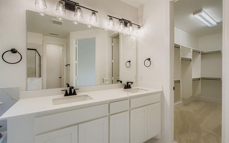 828 Trailing Vine Road, Lavon, TX 75166, 4 Bedrooms Bedrooms, ,3 BathroomsBathrooms,Residential,For Sale,828 Trailing Vine Road,0,21089841