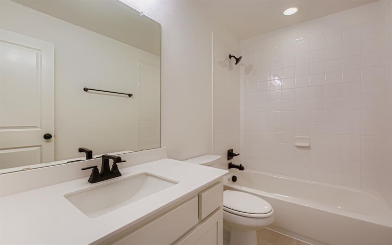 828 Trailing Vine Road, Lavon, TX 75166, 4 Bedrooms Bedrooms, ,3 BathroomsBathrooms,Residential,For Sale,828 Trailing Vine Road,0,21089841