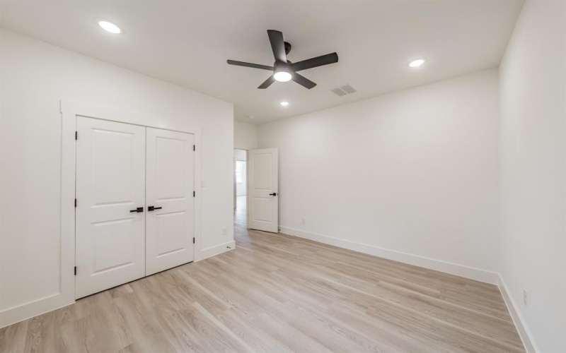 1402 Driess Street, Fort Worth, TX 76104, 3 Habitaciones Habitaciones , ,2 BañosBaños,Residential,En Venta,1402 Driess Street,0,21089936