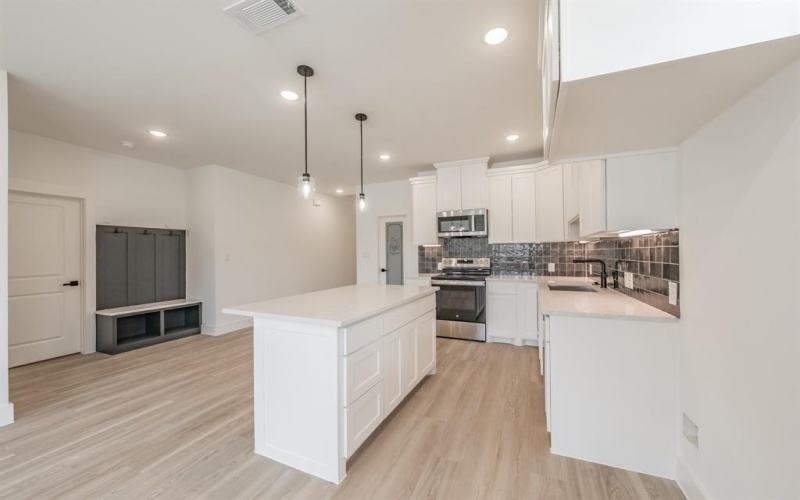 1402 Driess Street, Fort Worth, TX 76104, 3 Habitaciones Habitaciones , ,2 BañosBaños,Residential,En Venta,1402 Driess Street,0,21089936