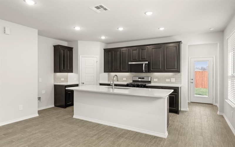 1904 Osage Trail, Mesquite, TX 75149, 3 Bedrooms Bedrooms, ,2 BathroomsBathrooms,Residential,For Sale,1904 Osage Trail,0,21090016