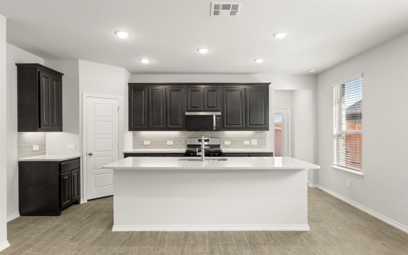 1904 Osage Trail, Mesquite, TX 75149, 3 Bedrooms Bedrooms, ,2 BathroomsBathrooms,Residential,For Sale,1904 Osage Trail,0,21090016