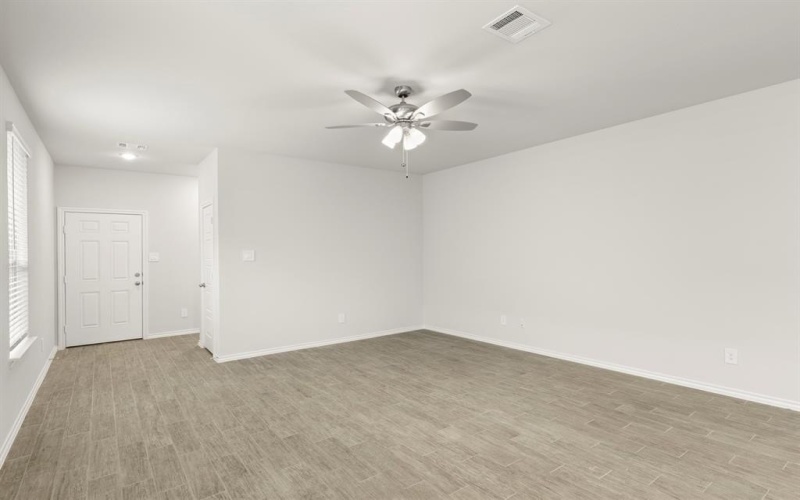 1904 Osage Trail, Mesquite, TX 75149, 3 Bedrooms Bedrooms, ,2 BathroomsBathrooms,Residential,For Sale,1904 Osage Trail,0,21090016