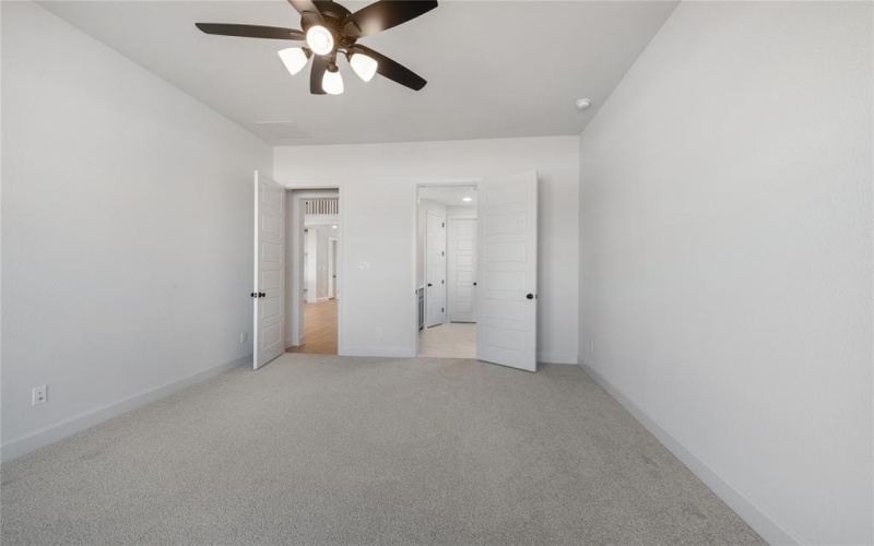 2405 Auburn Street, Fate, TX 75087, 4 Habitaciones Habitaciones , ,3 BañosBaños,Residential,En Venta,2405 Auburn Street,0,21090023